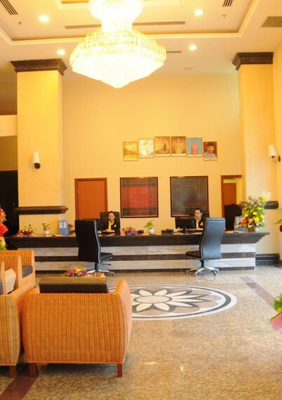 Tang Dynasty Bay Hotel