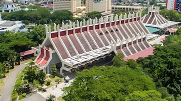 Bahagian luar