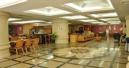 Tang Dynasty Park Hotel