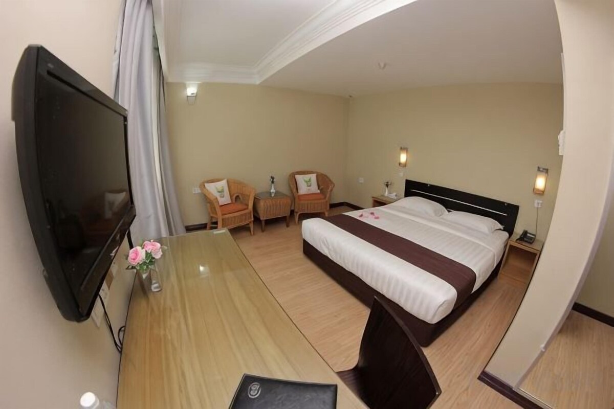 Superior King Room