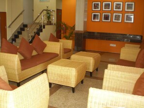 Lobby - Tang Dynasty Lodge (Tuaran)