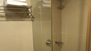 تجهيزات دش، مجففات شعر