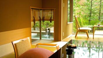 Japanese-style Room with Outdoor Bath and Garden Terrace RB4 | Minibar, in-room safe, desk, free WiFi