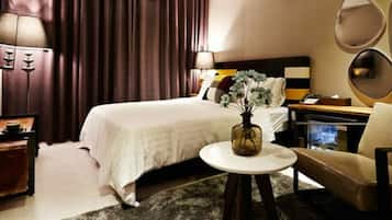 Standard Double Room | Premium bedding, minibar, free WiFi, bed sheets