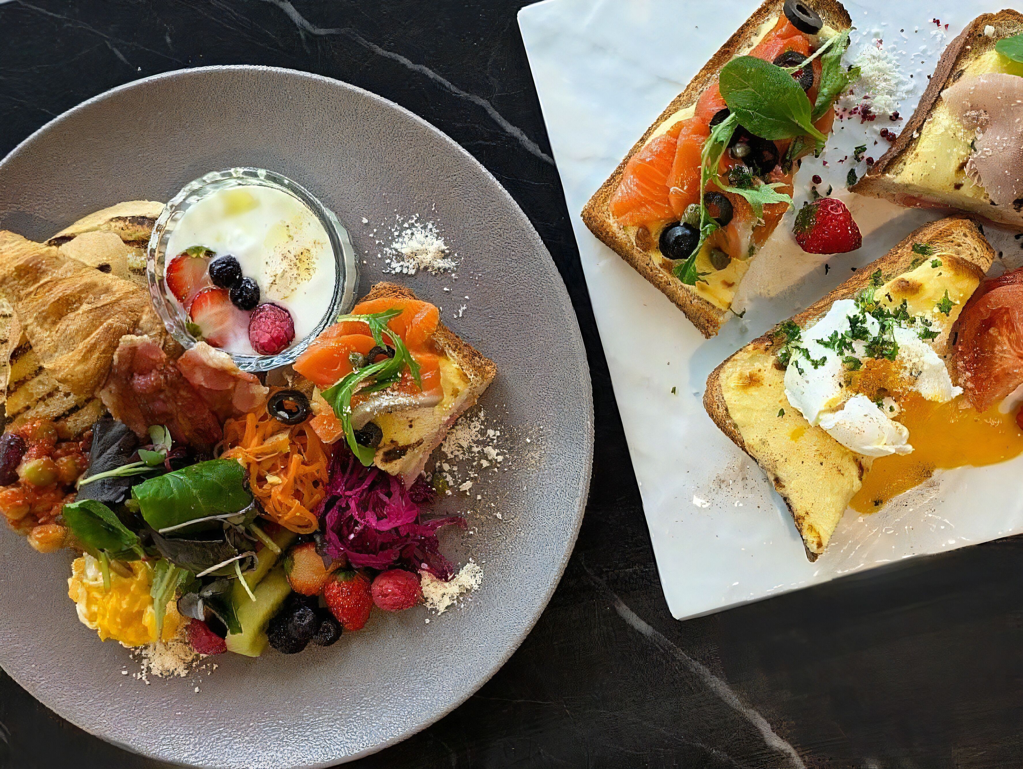 Daily buffet breakfast for a fee