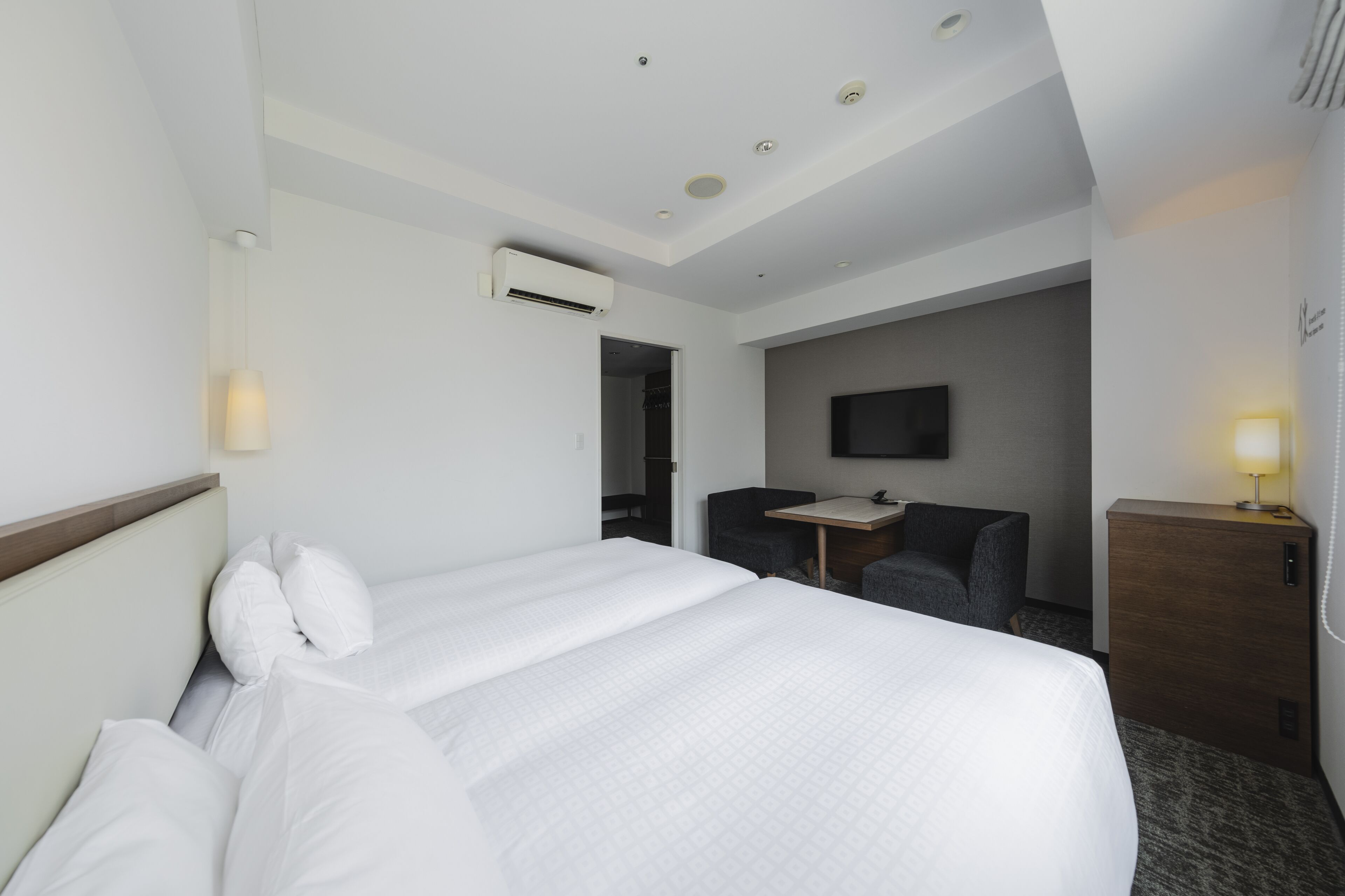 1 bedroom, in-room safe, desk, laptop workspace