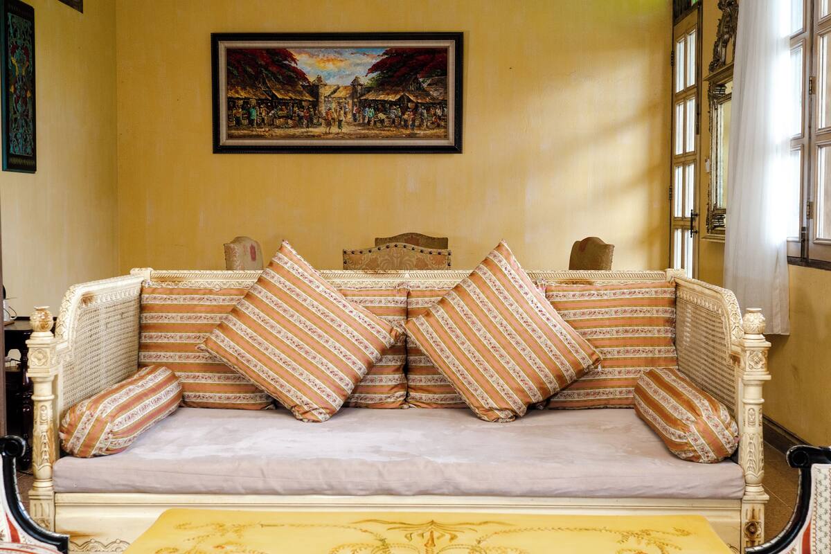 suite | room amenity