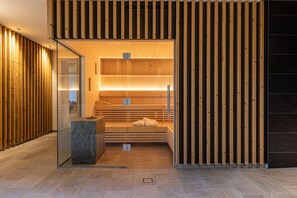 Phòng tắm hơi, phòng xông hơi, massage đá nóng, massage tiền sản 