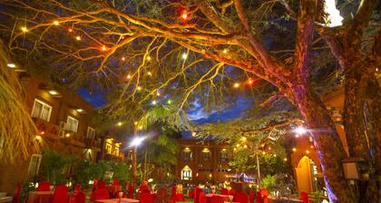 Hotel Sincere Smile Bagan