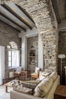 Traditional Apartment, 3 Bedrooms (Olde Distillery) | Living room | LCD TV, DVD player, MP3 dock