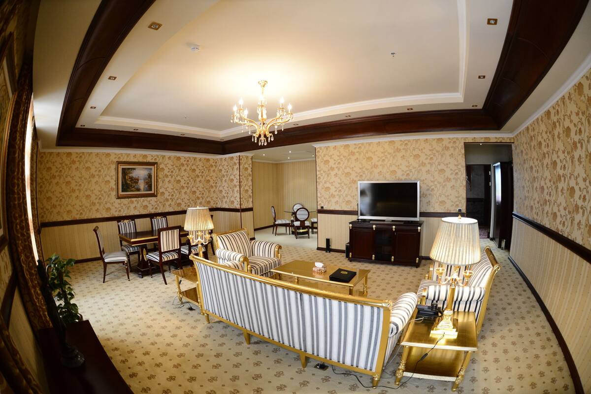 Apartment, 1 Bedroom | Living room | LCD TV, first-run movies
