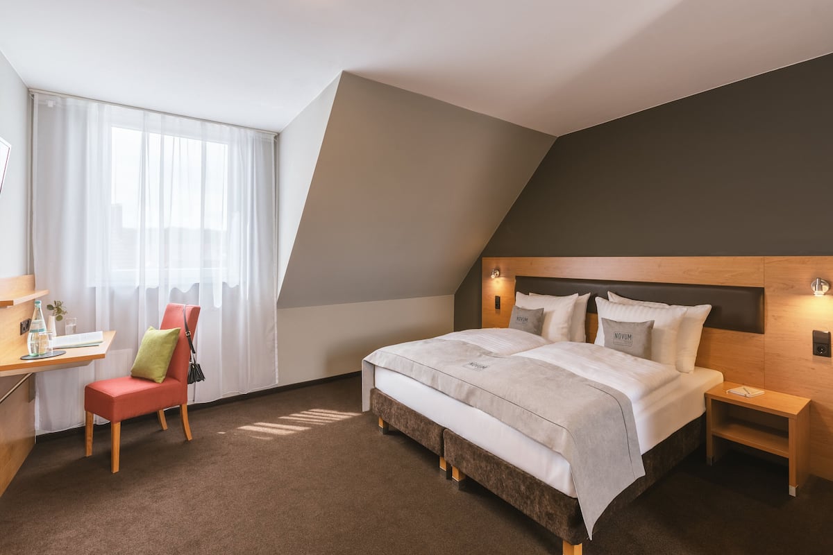Chambre Double Deluxe | Bureau, chambres insonorisées, Wi-Fi gratuit, draps fournis