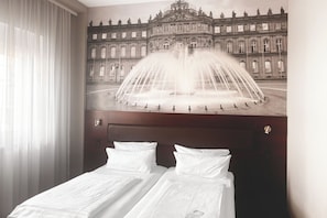 Standard Double or Twin Room, 1 Double or 2 Twin Beds | Desk, soundproofing, free WiFi, bed sheets