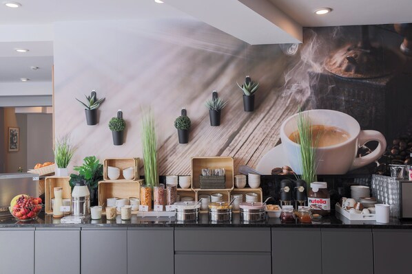 Restaurant - Garner Hotel Stuttgart - Zuffenhausen by IHG (Stuttgart)