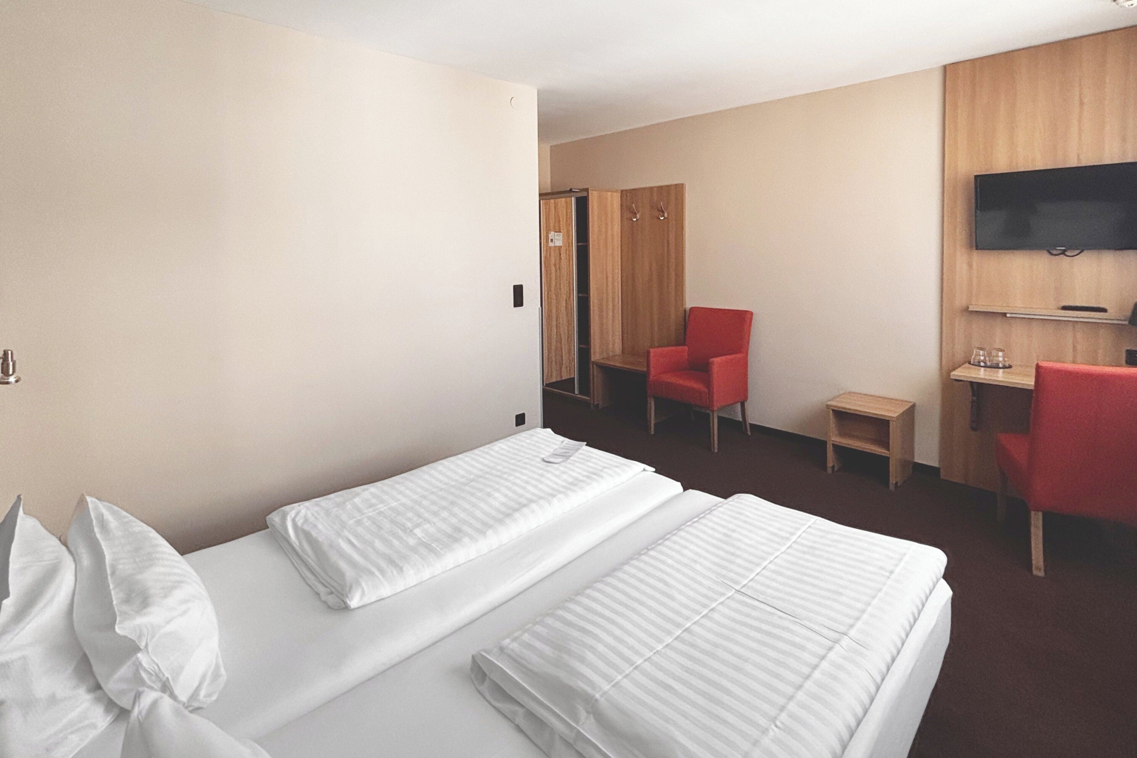 Photo - Garner Hotel Stuttgart - Zuffenhausen by IHG