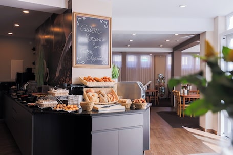 Daily buffet breakfast (EUR 9 per person)