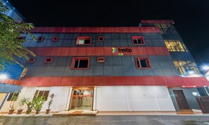 Exterior - Treebo NGH Transit (Chennai)