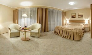 標準客房 | 書桌、摺床/加床 (收費)、免費 Wi-Fi