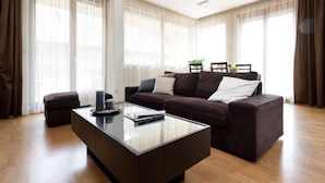 Appartamento, 3 camere da letto | Soggiorno | TV a schermo piatto
