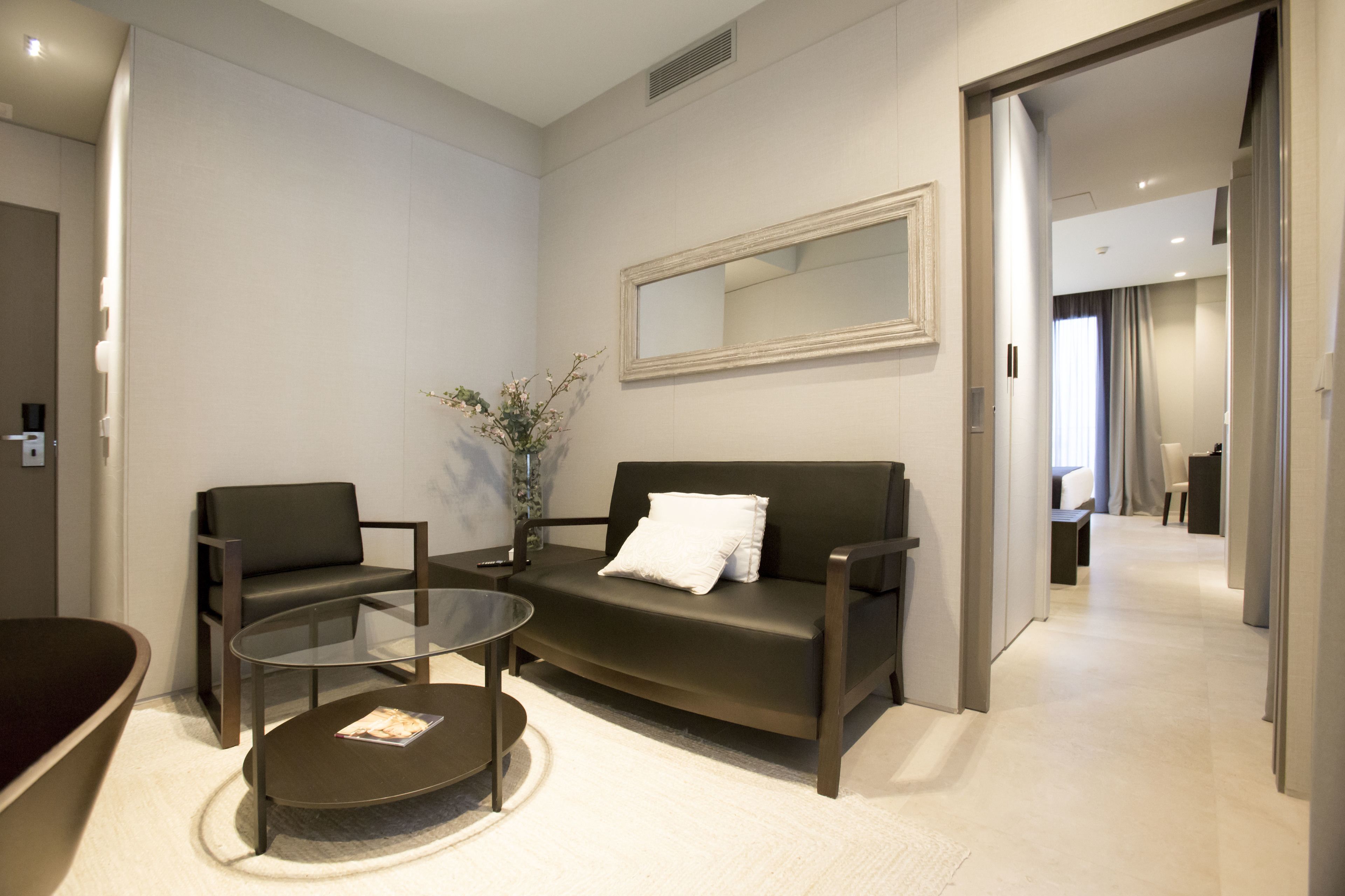 32-inch plasma tv with cable channels, tv