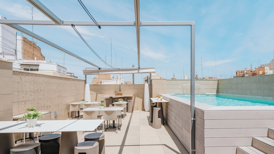 Vincci Mercat Hotel