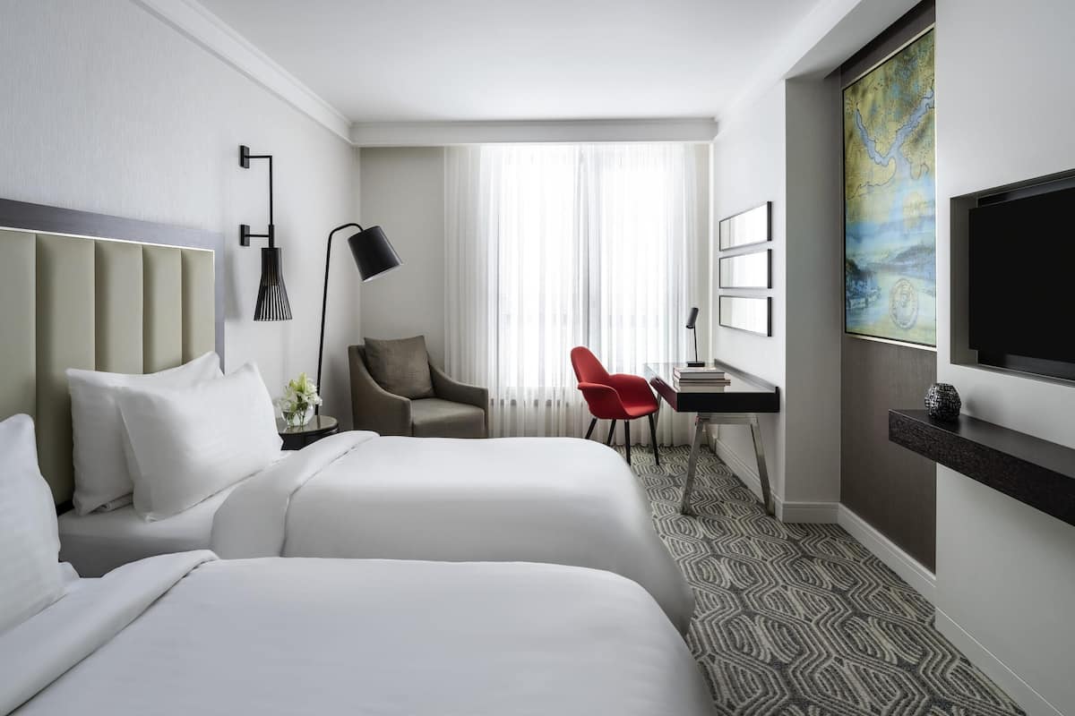 Premium bedding, minibar, in-room safe, desk