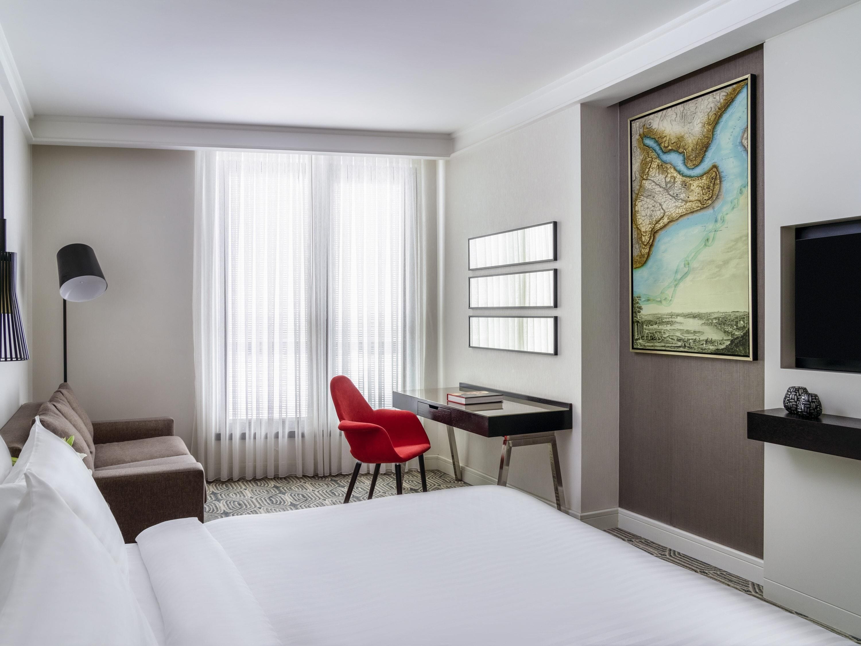 Premium bedding, minibar, in-room safe, desk