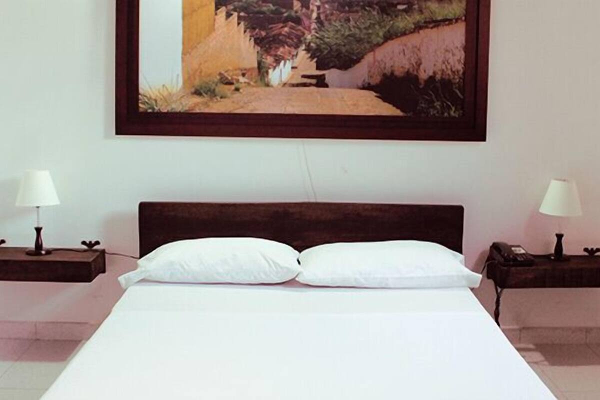 Standard Room | Iron/ironing board, rollaway beds, free WiFi