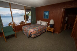Room - Village Inn At Apgar - Inside the Park (West Glacier)