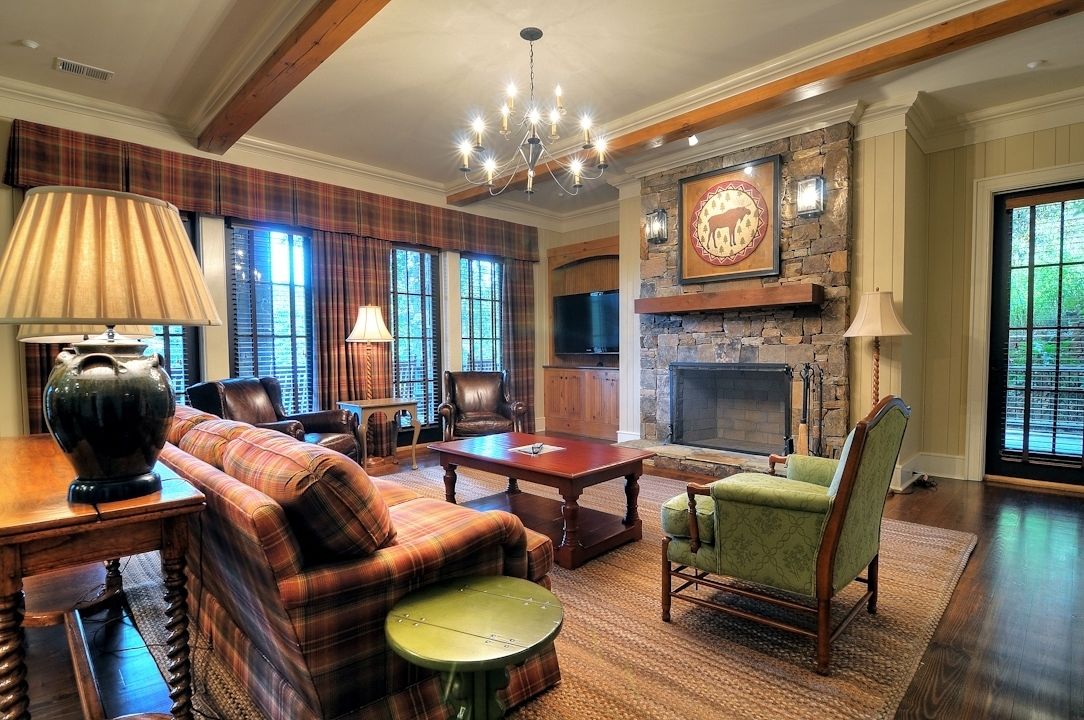 Apartment, 2 Bedrooms, Kitchen (LLR 2 Bedroom Apartment- Pet Friendly) | Living area | Flat-screen TV, iPod dock