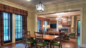 Apartment, 2 Bedrooms, Kitchen (LLR 2 Bedroom Apartment- Pet Friendly) | In-room dining - Bright's Creek Lodge (Mill Spring)