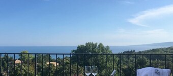 White Rock Castle Suite Hotel & SPA