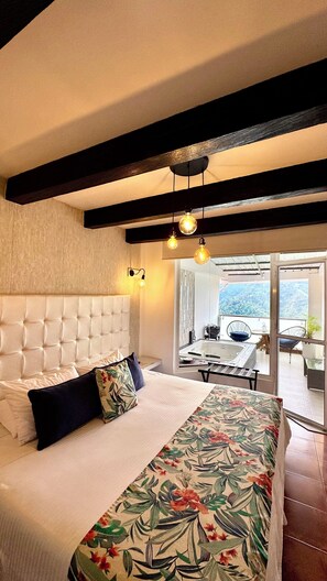 Dobbeltrom – superior, massasjebadekar, fjellutsikt | 15 soverom, italienske Frette-laken og sengetøy av topp kvalitet