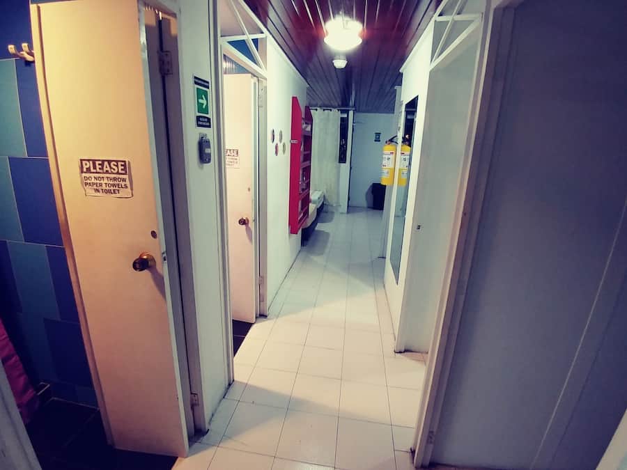 Gemeinsamer Basic-Schlafsaal, Gemischter Schlafsaal, 2 Bäder, Annex | Kostenloses WLAN, Bettwäsche