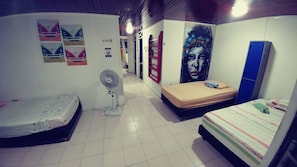 Basic Shared Dormitory, Mixed Dorm, 2 Bathrooms, Annex Building | Free WiFi, bed sheets - Blue Almond Hostel San Andres (San Andrés)