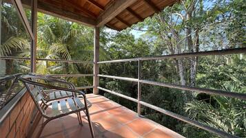 Perhehuone, 1 makuuhuone | Ylelliset vuodevaatteet, pimennysverhot, ilmainen Wi-Fi, vuodevaatteet