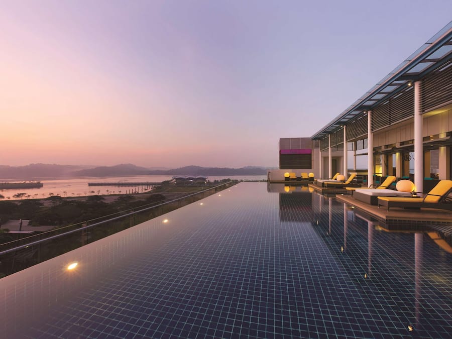 Outdoor pool, free pool cabanas