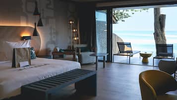Suite Royal, 2 camere da letto, piscina privata, fronte oceano | 2 camere, biancheria da letto di alta qualità, minibar