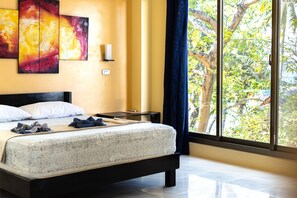 Luxury Room | Premium bedding, free WiFi, bed sheets - Amami Beach Resort (Puerto Galera)