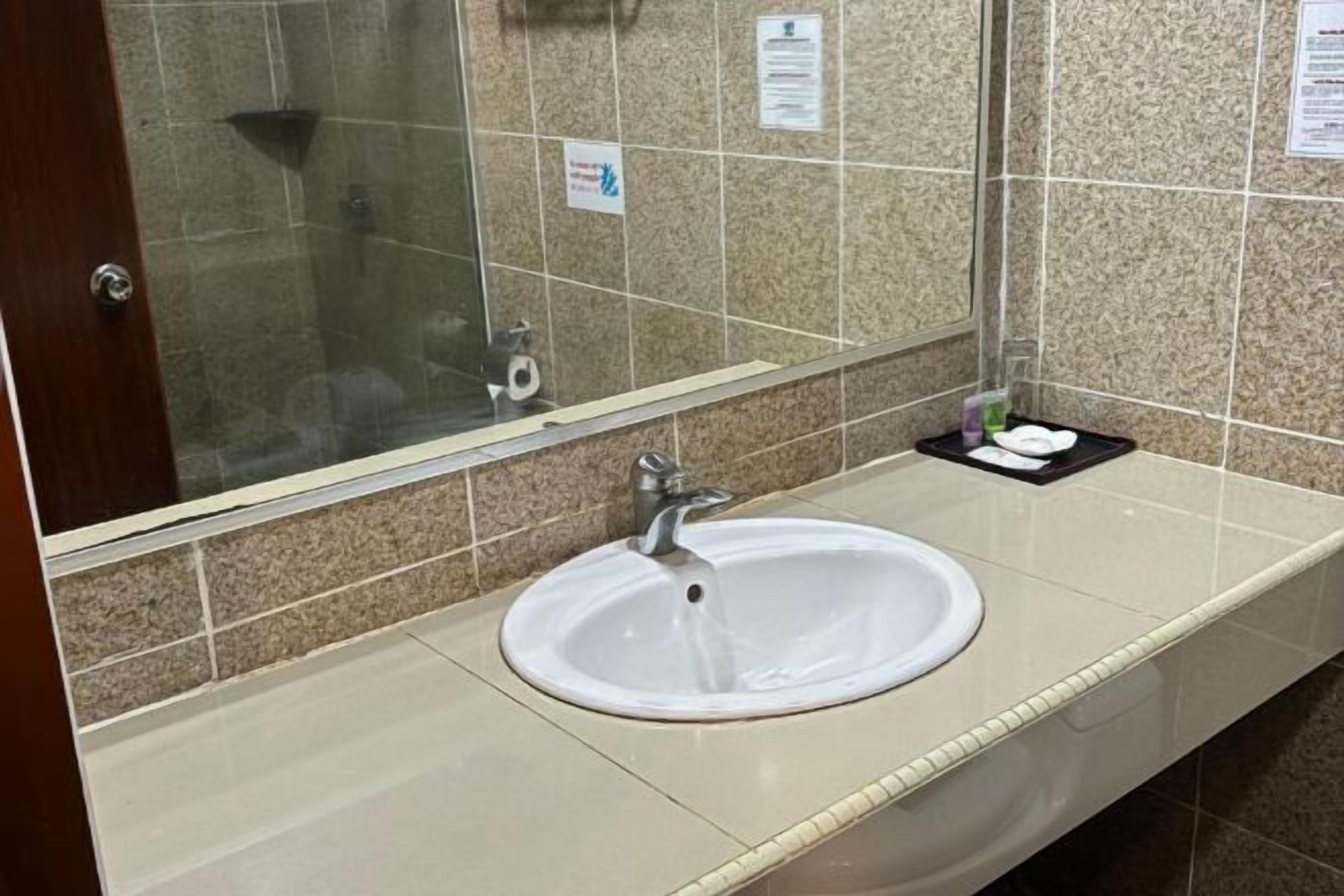 ฝักบัว, ไดร์เป่าผม