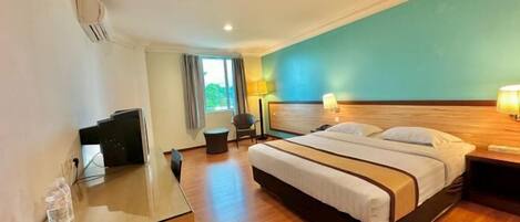 Desk, iron/ironing board, rollaway beds