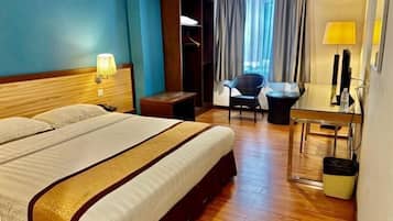 Desk, iron/ironing board, rollaway beds