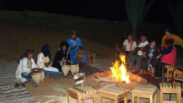 Breakfast, lunch, dinner served; local cuisine