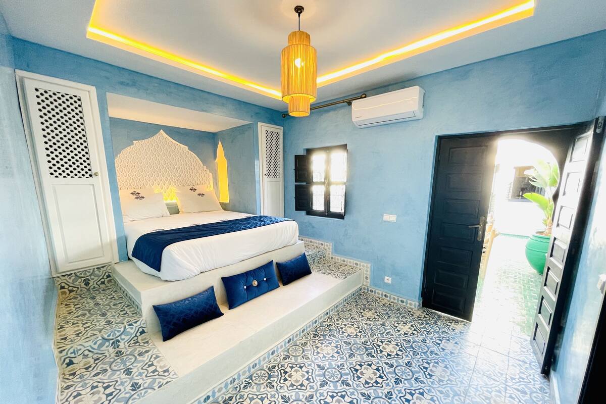 Habitación doble de luna de miel, 1 cama Queen size, vista al jardín | Sábanas de algodón egipcio y ropa de cama de alta calidad