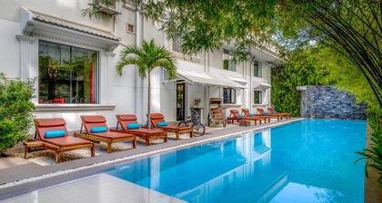 White Mansion