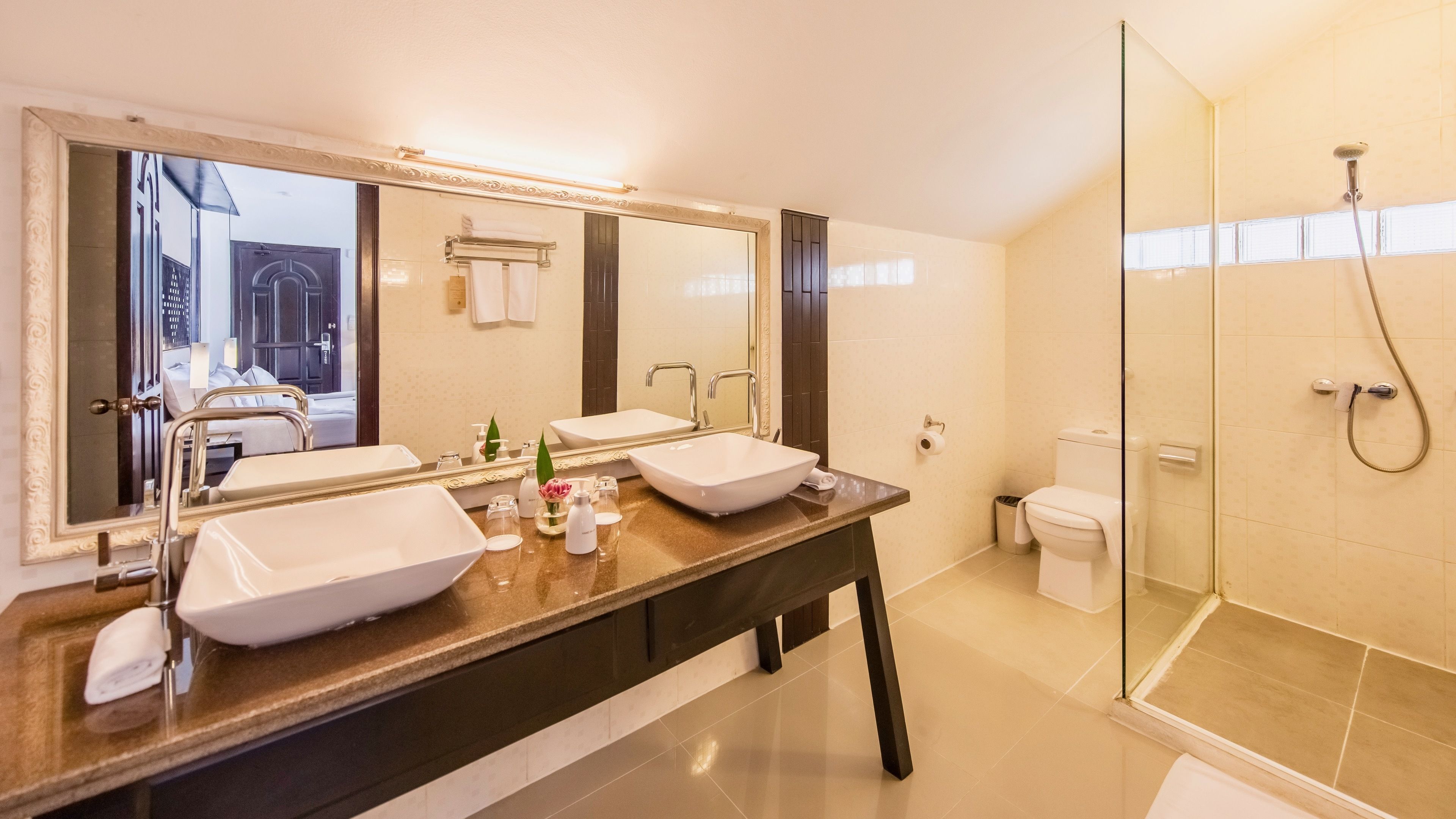 shower, free toiletries, hair dryer, bathrobes