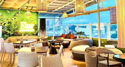 The Upperhouse Hotel by Hiverooms