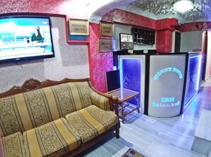 Reception - Istanbul Sydney Hotel (Istanbul)