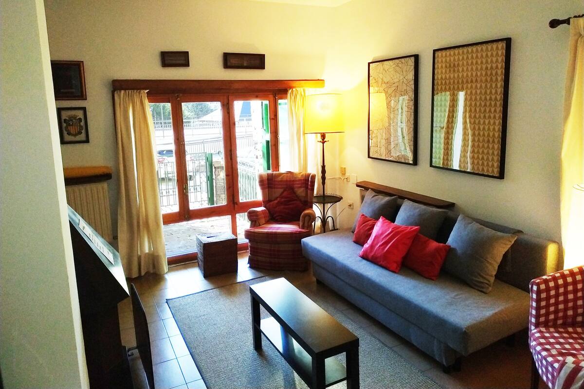 Apartment, 1 Bedroom | Living room