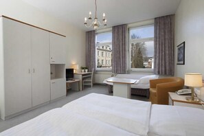 Standard Single Room - Hotel Kaiserhof (Lübeck)
